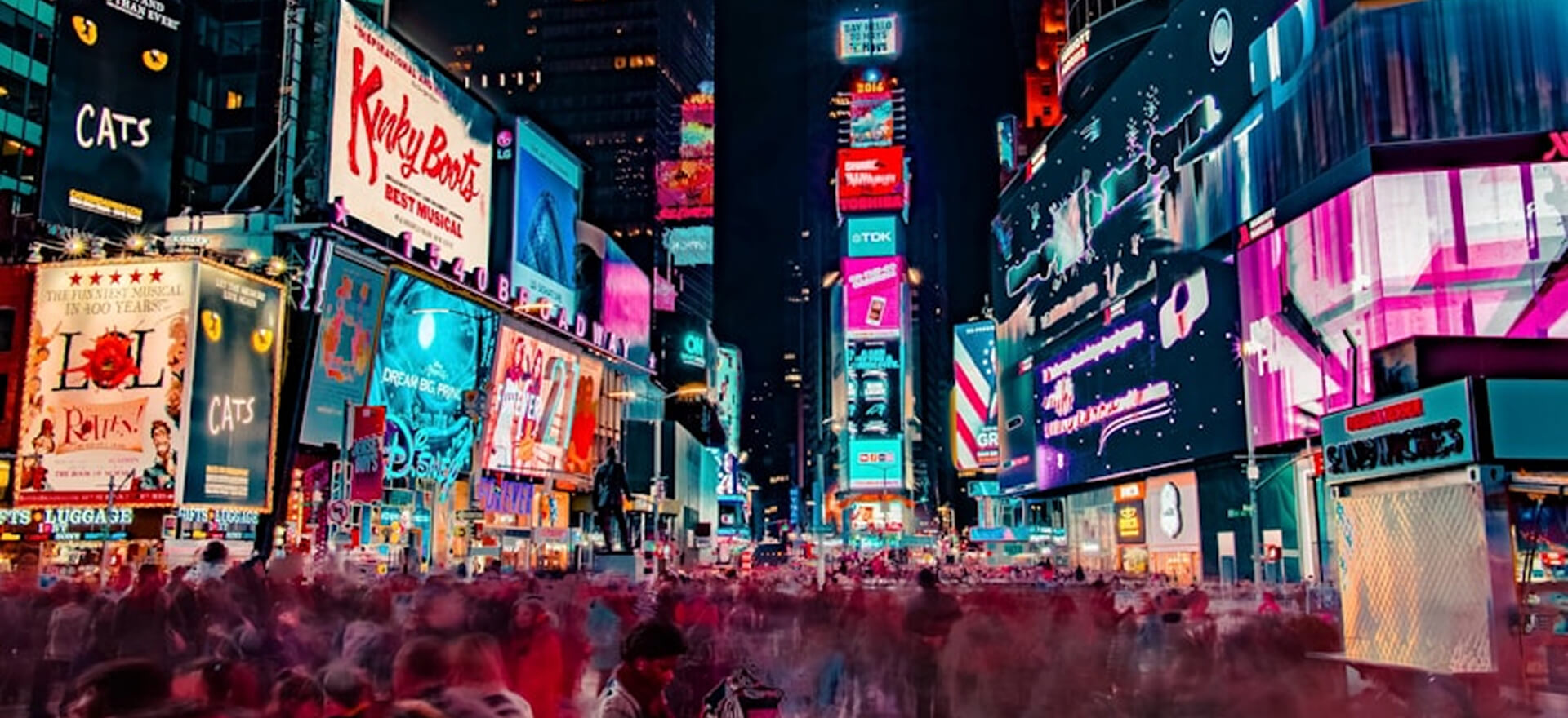 Ad Agency Stocks Seen Turning AI Disruption to Their Advantage